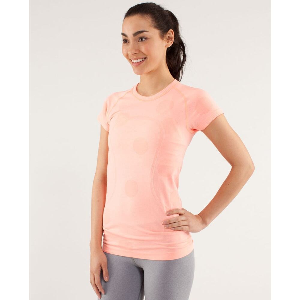 Lululemon Run: Swiftly Tech Short Sleeve in Pop Orange Polka Dot Running Active - Picture 10 of 10